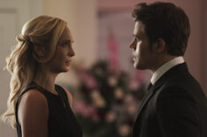 Candice Accola as Caroline and Paul Wesley a Stefan - The Vampire Diaries