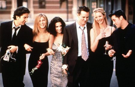 Friends - David Schwimmer, Jennifer Aniston, Courteney Cox, Matthew Perry, Lisa Kudrow, Matt LeBlanc